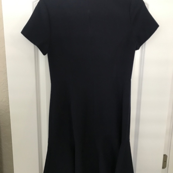 Banana Republic  navy ruffle work dress, size 6 - Picture 4 of 4